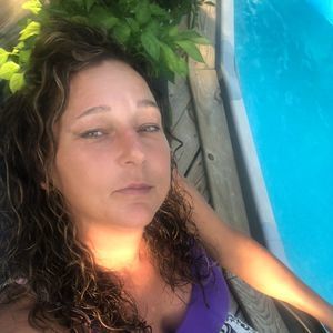 Meet your Posher, Faye